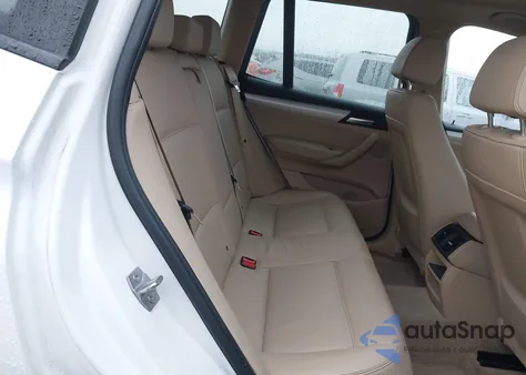 2011 BMW X3 xDrive28I z USA, uszkodzony, nr VIN 5UXWX5C50BL713264